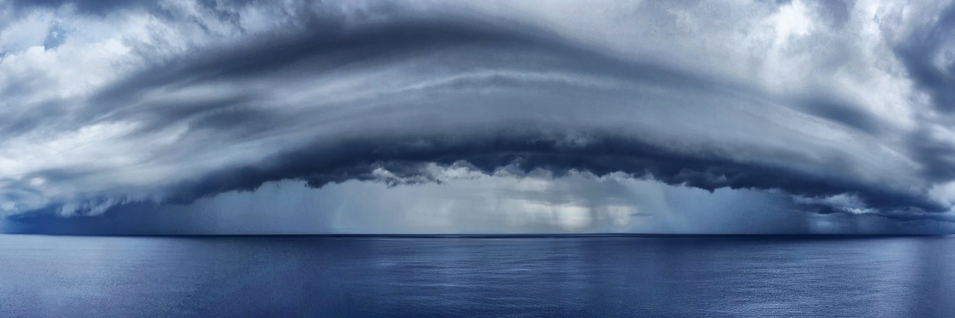 999999_Tropischer Sturm in der Karibik 0
